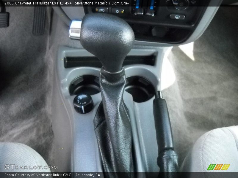 Silverstone Metallic / Light Gray 2005 Chevrolet TrailBlazer EXT LS 4x4