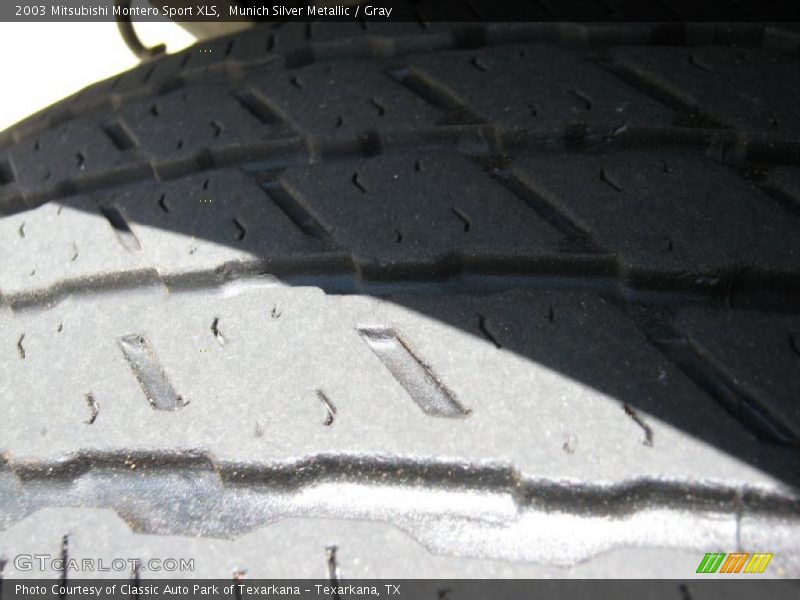 Munich Silver Metallic / Gray 2003 Mitsubishi Montero Sport XLS
