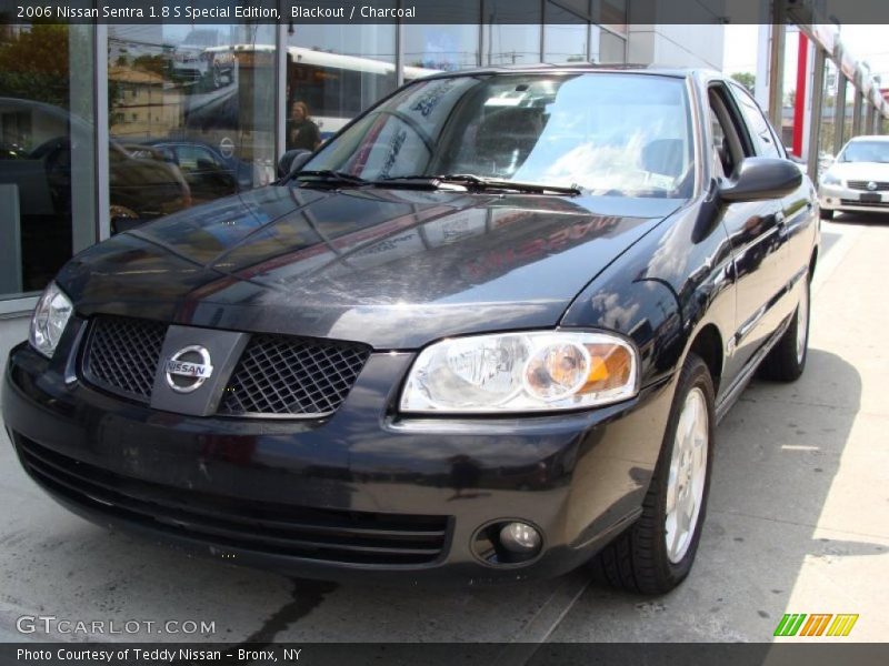 Blackout / Charcoal 2006 Nissan Sentra 1.8 S Special Edition