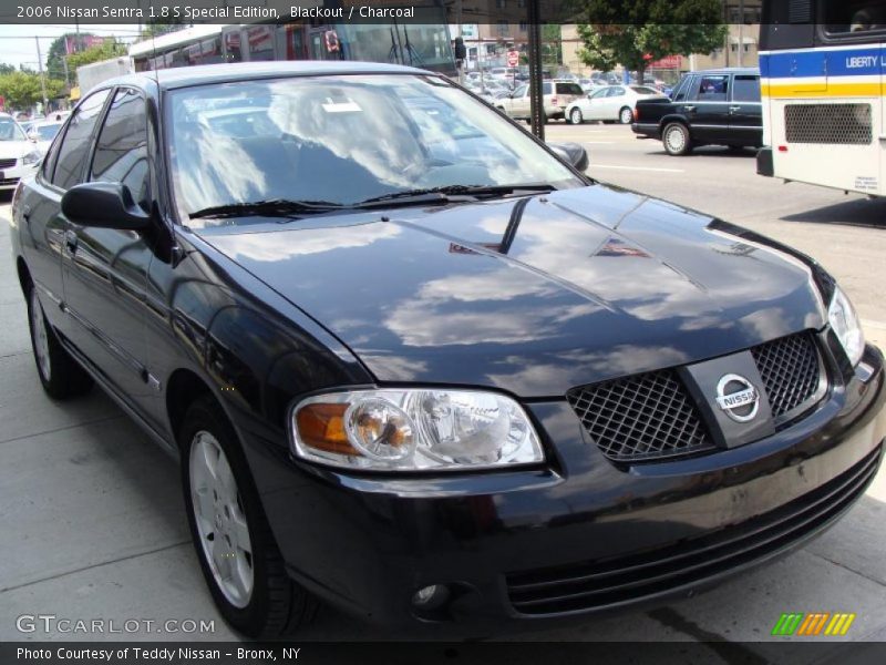 Blackout / Charcoal 2006 Nissan Sentra 1.8 S Special Edition