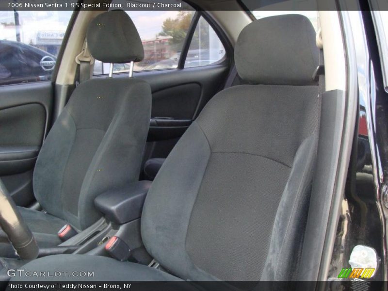 Blackout / Charcoal 2006 Nissan Sentra 1.8 S Special Edition