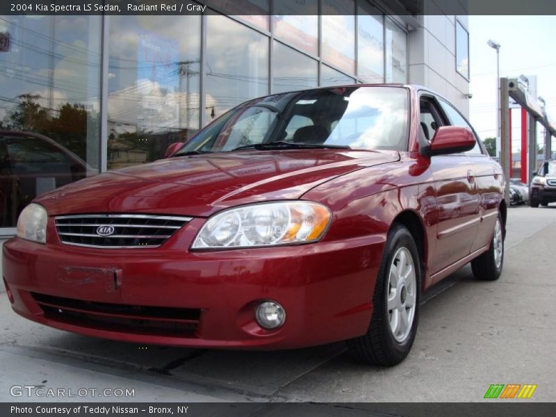 Radiant Red / Gray 2004 Kia Spectra LS Sedan