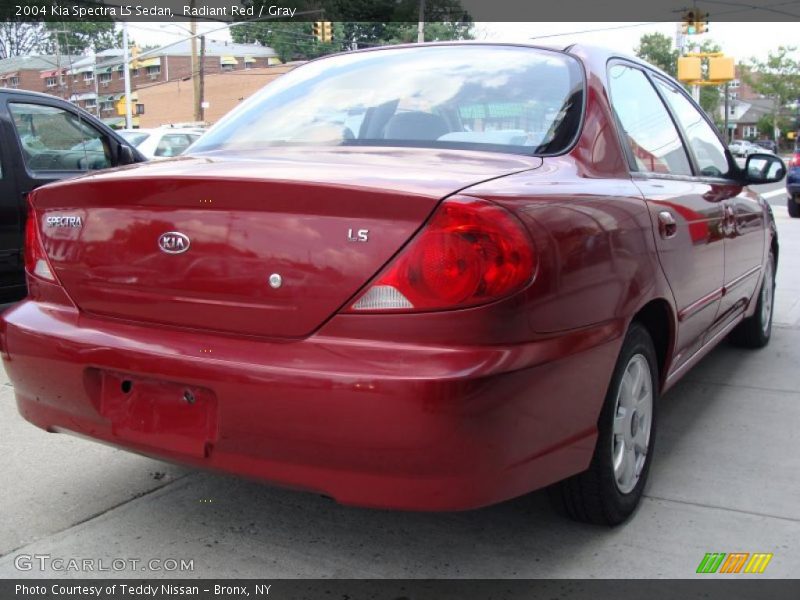 Radiant Red / Gray 2004 Kia Spectra LS Sedan