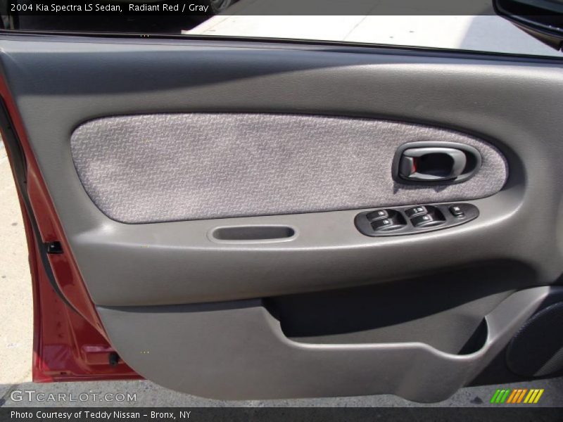 Radiant Red / Gray 2004 Kia Spectra LS Sedan