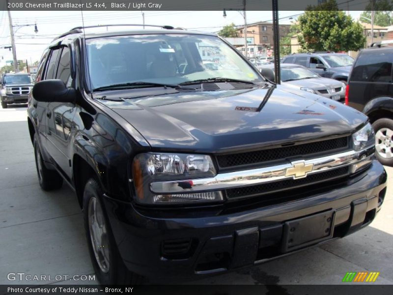 Black / Light Gray 2008 Chevrolet TrailBlazer LS 4x4