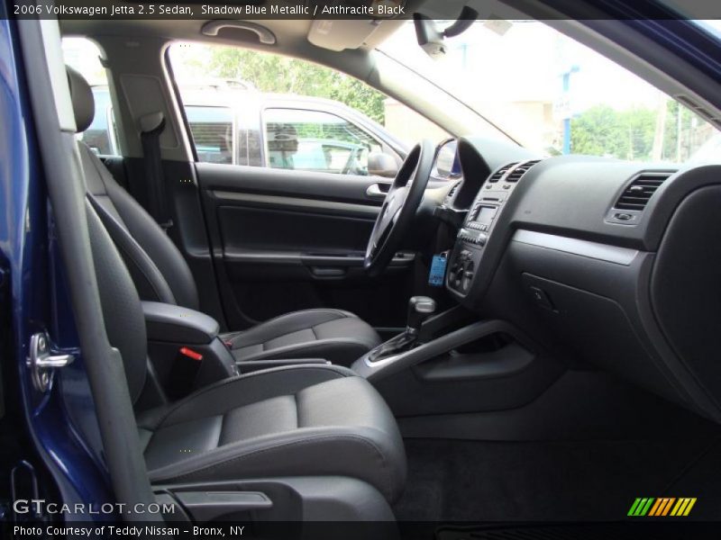 Shadow Blue Metallic / Anthracite Black 2006 Volkswagen Jetta 2.5 Sedan