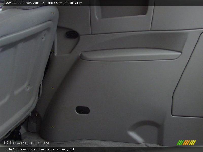 Black Onyx / Light Gray 2005 Buick Rendezvous CX