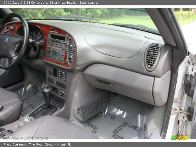 Silver Mica Metallic / Black Leather 2000 Saab 9-3 SE Convertible