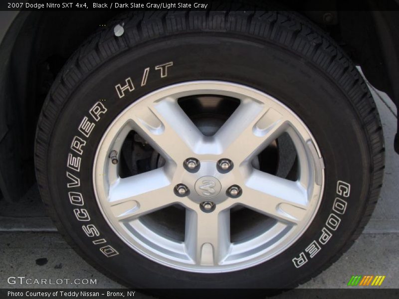 Black / Dark Slate Gray/Light Slate Gray 2007 Dodge Nitro SXT 4x4