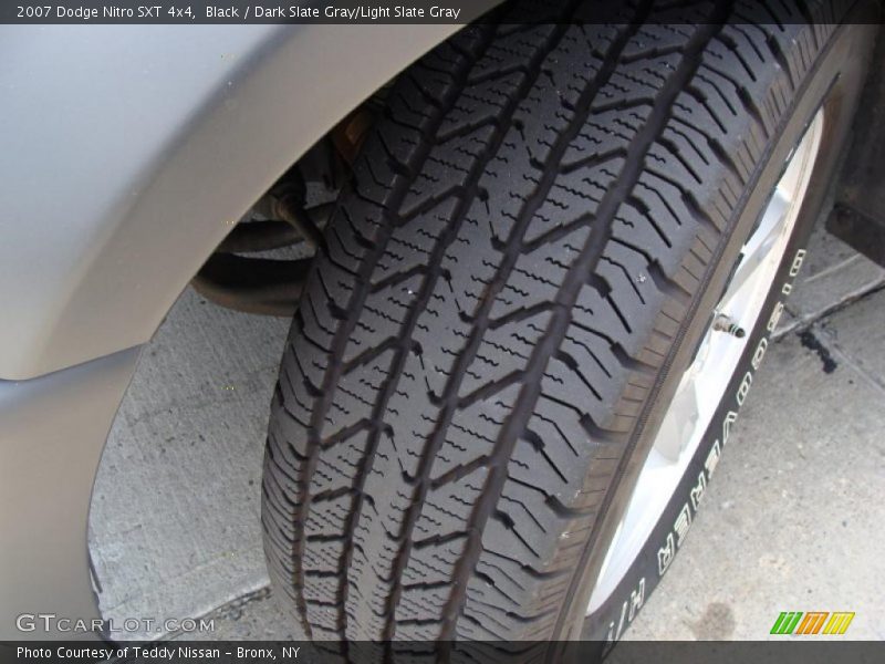Black / Dark Slate Gray/Light Slate Gray 2007 Dodge Nitro SXT 4x4