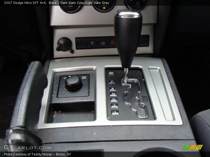 Black / Dark Slate Gray/Light Slate Gray 2007 Dodge Nitro SXT 4x4