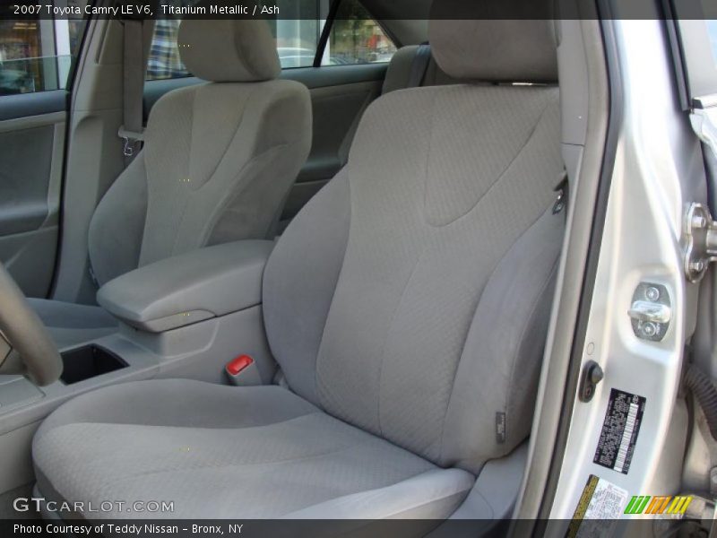 Titanium Metallic / Ash 2007 Toyota Camry LE V6