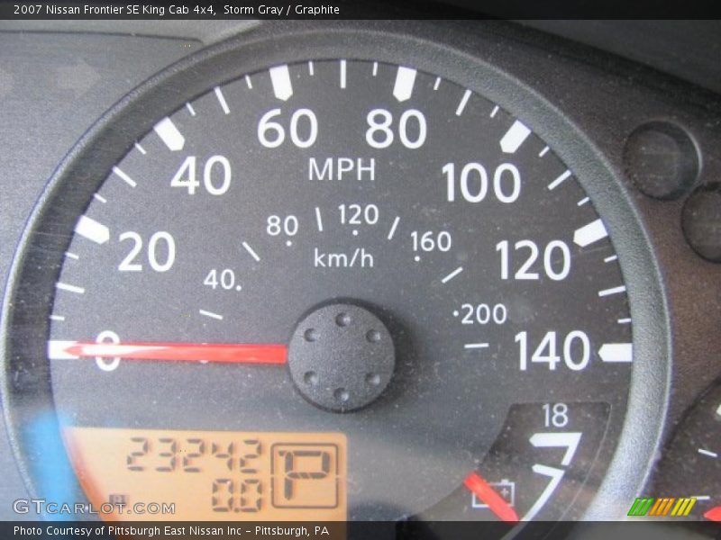 Storm Gray / Graphite 2007 Nissan Frontier SE King Cab 4x4
