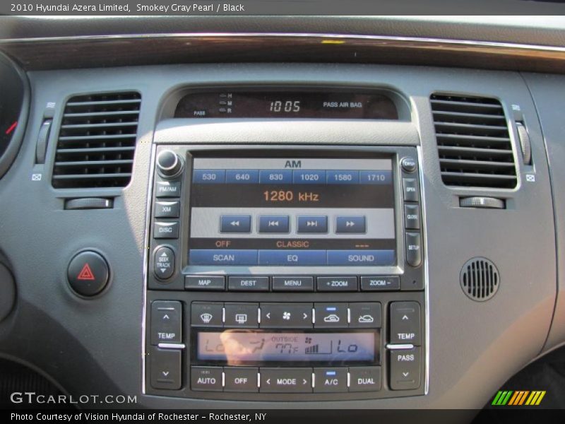 Smokey Gray Pearl / Black 2010 Hyundai Azera Limited