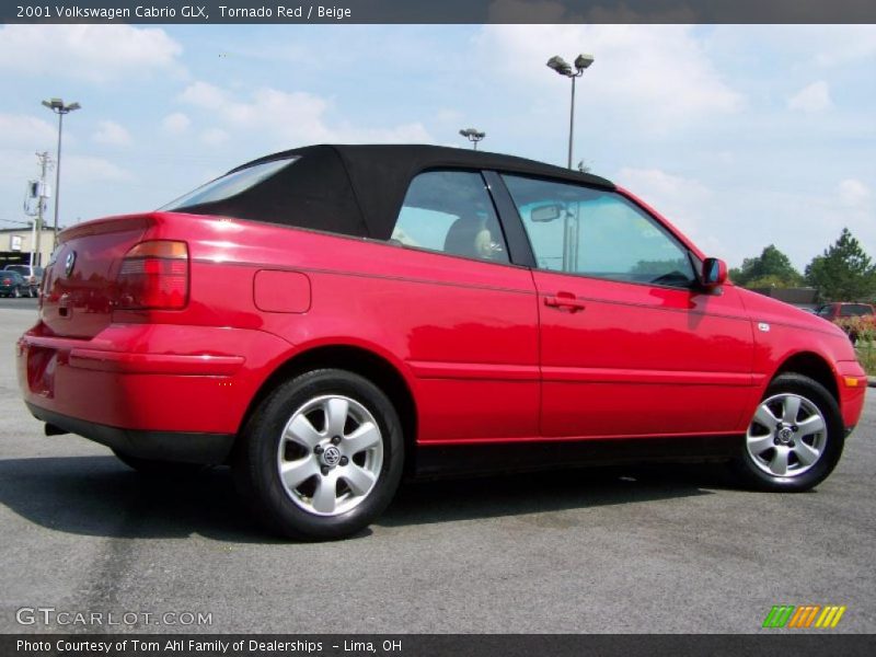 Tornado Red / Beige 2001 Volkswagen Cabrio GLX