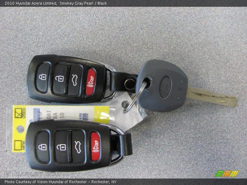 Smokey Gray Pearl / Black 2010 Hyundai Azera Limited