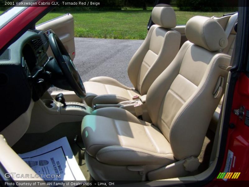 Tornado Red / Beige 2001 Volkswagen Cabrio GLX