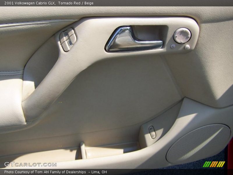 Tornado Red / Beige 2001 Volkswagen Cabrio GLX