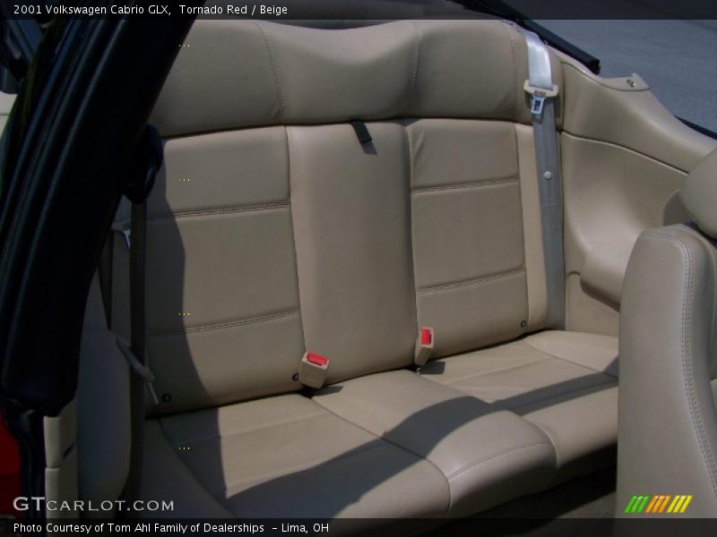 Tornado Red / Beige 2001 Volkswagen Cabrio GLX