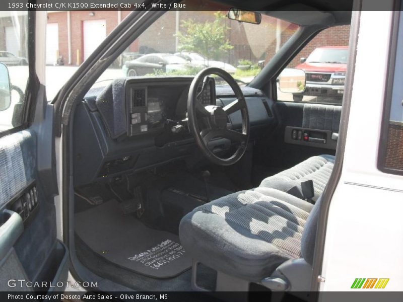 White / Blue 1993 Chevrolet C/K K1500 Extended Cab 4x4