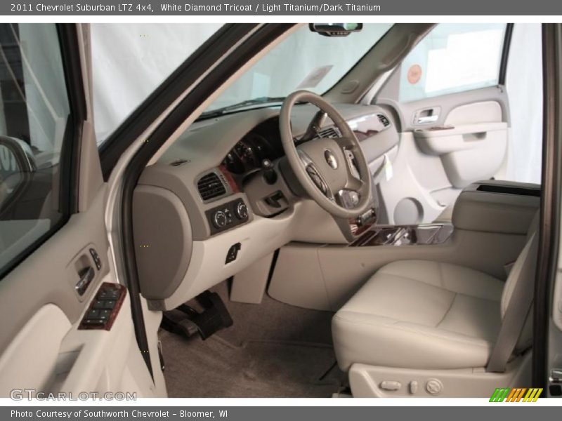 White Diamond Tricoat / Light Titanium/Dark Titanium 2011 Chevrolet Suburban LTZ 4x4