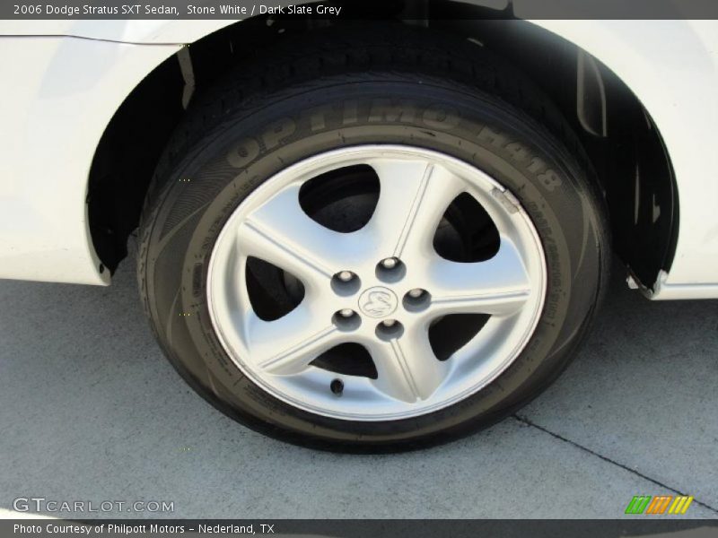 Stone White / Dark Slate Grey 2006 Dodge Stratus SXT Sedan