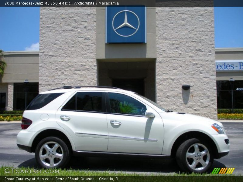Arctic White / Macadamia 2008 Mercedes-Benz ML 350 4Matic