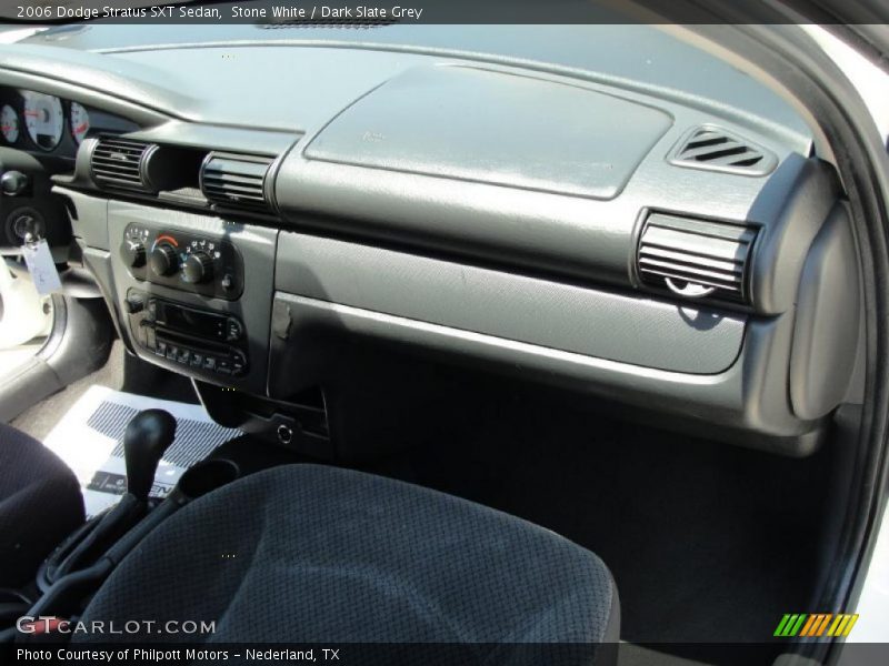 Stone White / Dark Slate Grey 2006 Dodge Stratus SXT Sedan