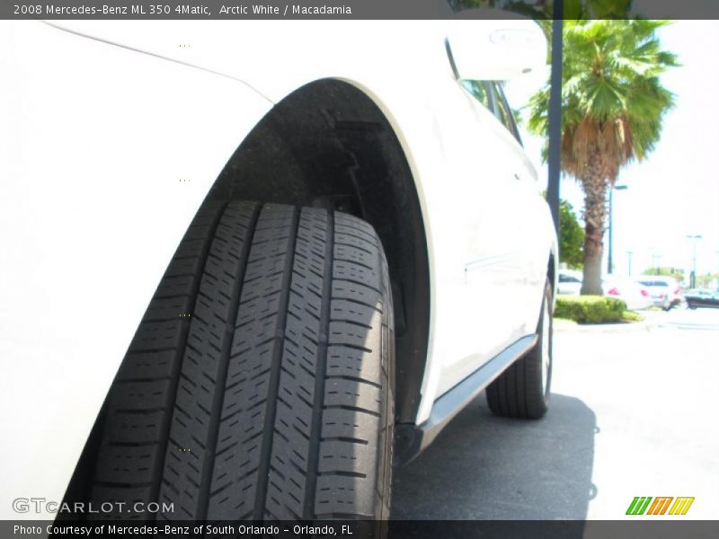 Arctic White / Macadamia 2008 Mercedes-Benz ML 350 4Matic