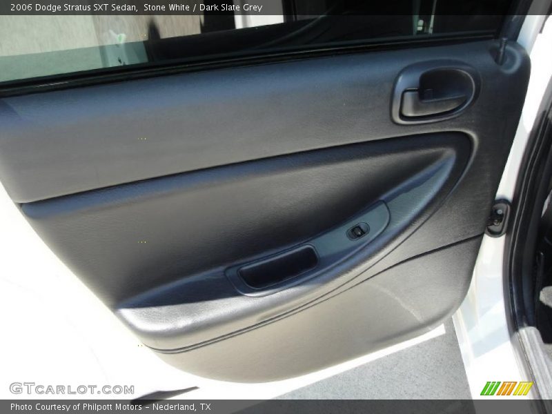 Stone White / Dark Slate Grey 2006 Dodge Stratus SXT Sedan