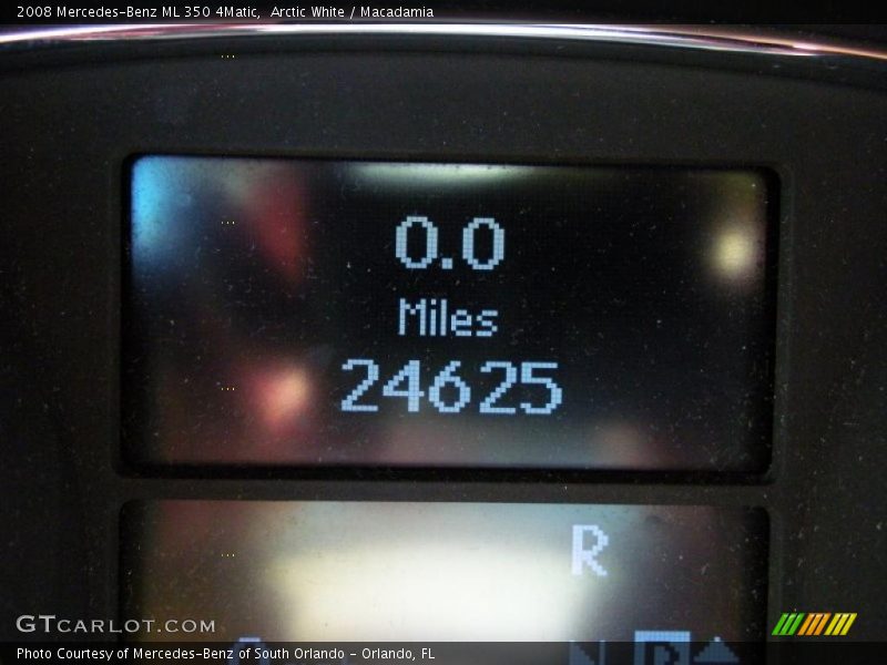 Arctic White / Macadamia 2008 Mercedes-Benz ML 350 4Matic