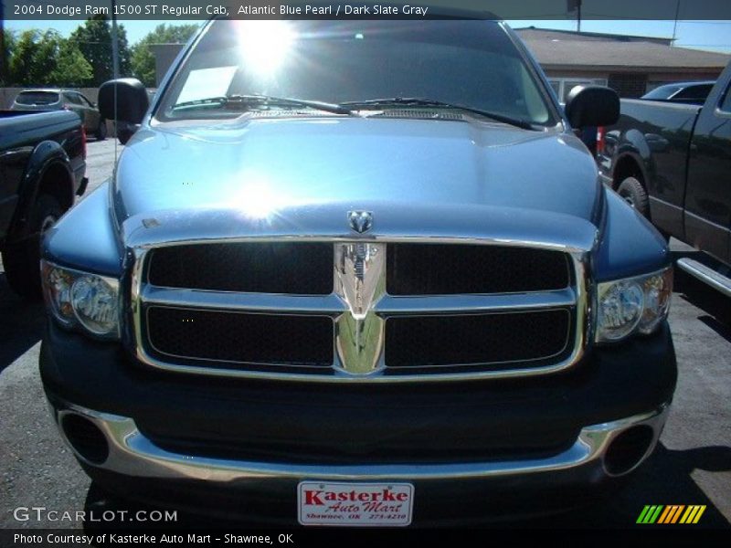 Atlantic Blue Pearl / Dark Slate Gray 2004 Dodge Ram 1500 ST Regular Cab