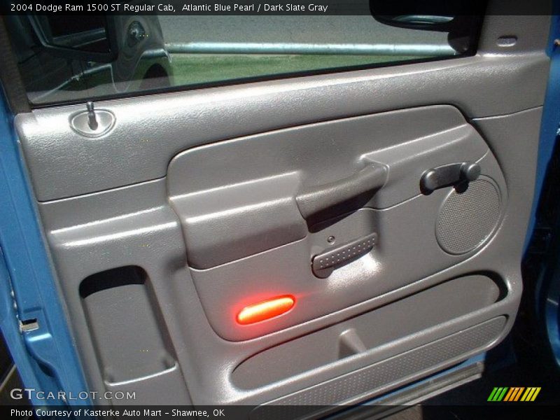 Atlantic Blue Pearl / Dark Slate Gray 2004 Dodge Ram 1500 ST Regular Cab