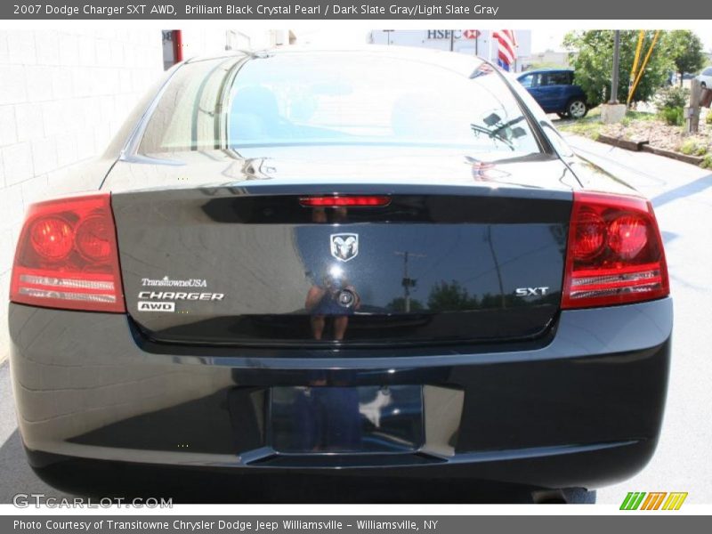 Brilliant Black Crystal Pearl / Dark Slate Gray/Light Slate Gray 2007 Dodge Charger SXT AWD