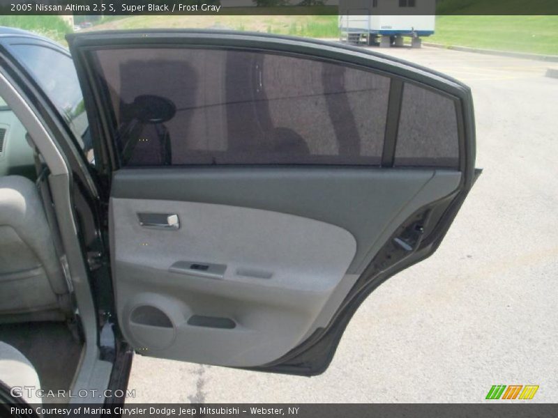 Super Black / Frost Gray 2005 Nissan Altima 2.5 S