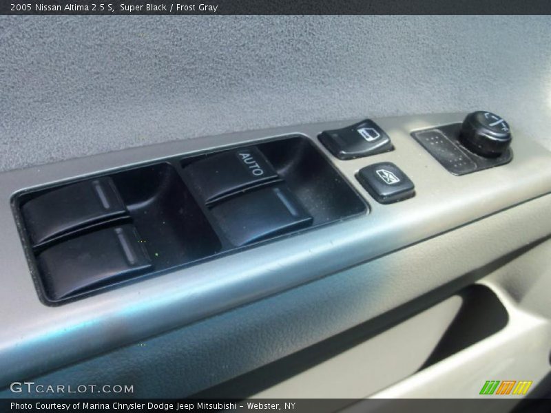 Super Black / Frost Gray 2005 Nissan Altima 2.5 S