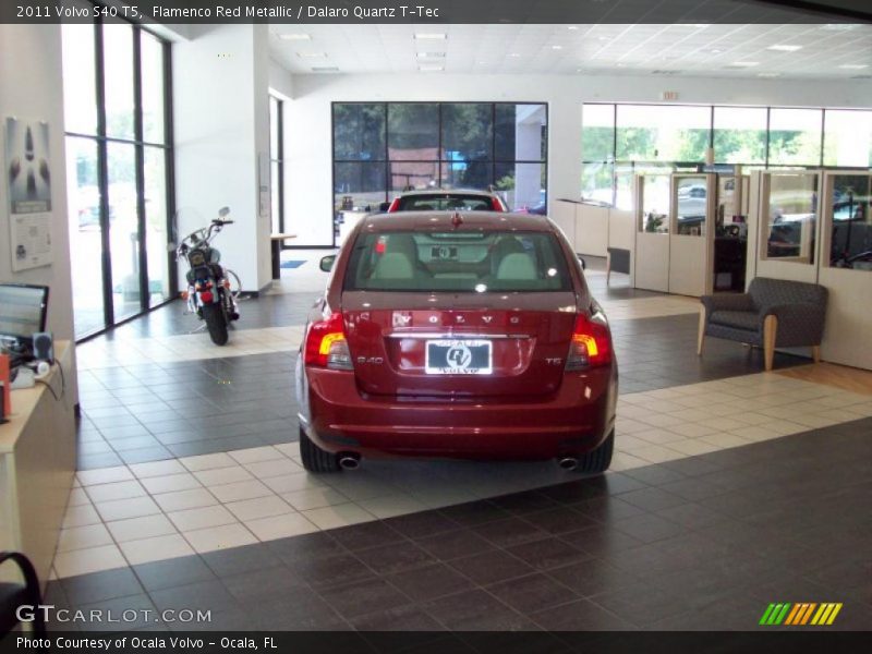 Flamenco Red Metallic / Dalaro Quartz T-Tec 2011 Volvo S40 T5