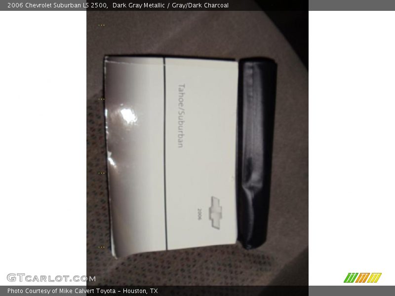 Dark Gray Metallic / Gray/Dark Charcoal 2006 Chevrolet Suburban LS 2500