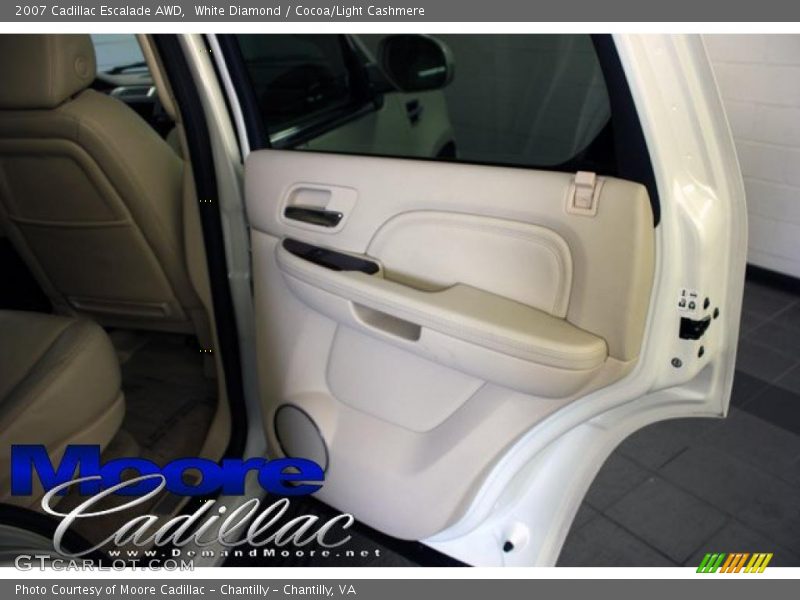 White Diamond / Cocoa/Light Cashmere 2007 Cadillac Escalade AWD