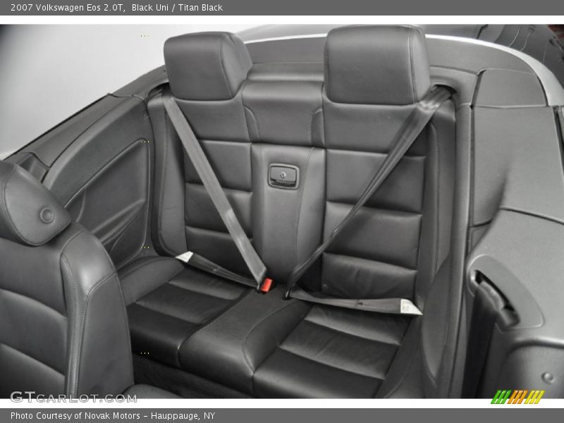 Black Uni / Titan Black 2007 Volkswagen Eos 2.0T