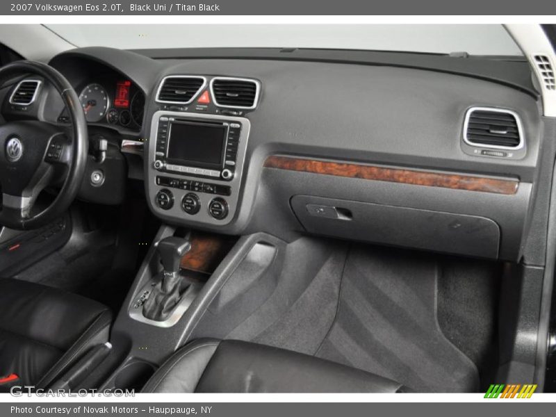 Black Uni / Titan Black 2007 Volkswagen Eos 2.0T