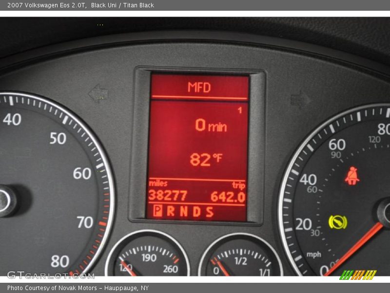 Black Uni / Titan Black 2007 Volkswagen Eos 2.0T