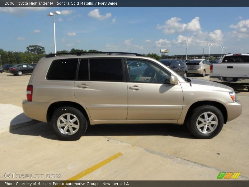 Sonora Gold Metallic / Ivory Beige 2006 Toyota Highlander I4