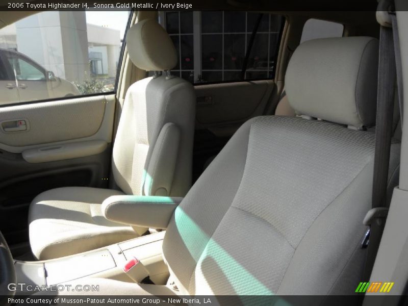 Sonora Gold Metallic / Ivory Beige 2006 Toyota Highlander I4
