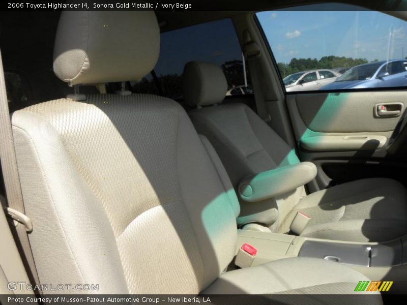 Sonora Gold Metallic / Ivory Beige 2006 Toyota Highlander I4