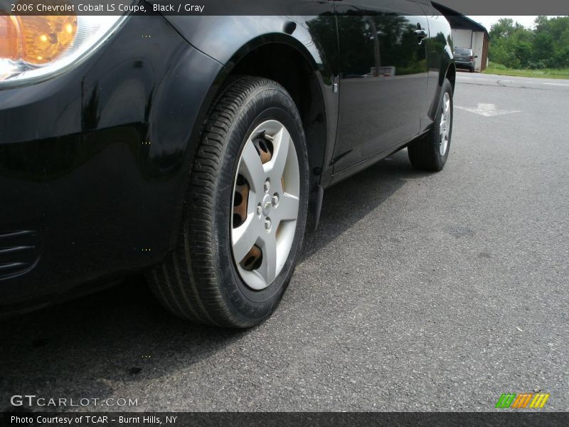 Black / Gray 2006 Chevrolet Cobalt LS Coupe