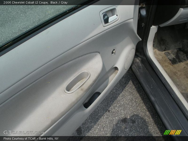 Black / Gray 2006 Chevrolet Cobalt LS Coupe