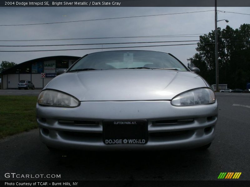 Bright Silver Metallic / Dark Slate Gray 2004 Dodge Intrepid SE