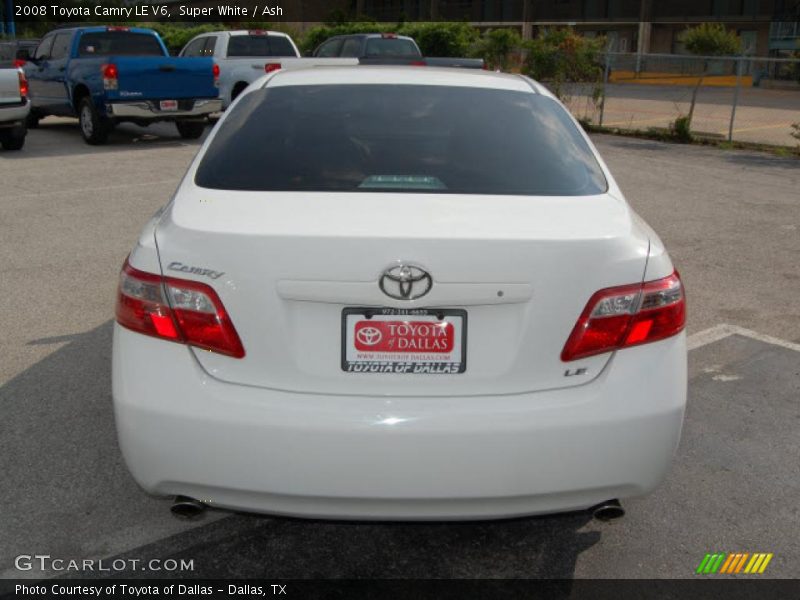 Super White / Ash 2008 Toyota Camry LE V6