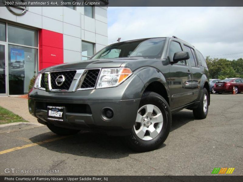 Storm Gray / Graphite 2007 Nissan Pathfinder S 4x4